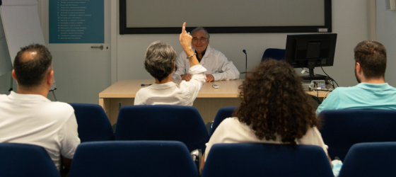 momento di conferenza frontale